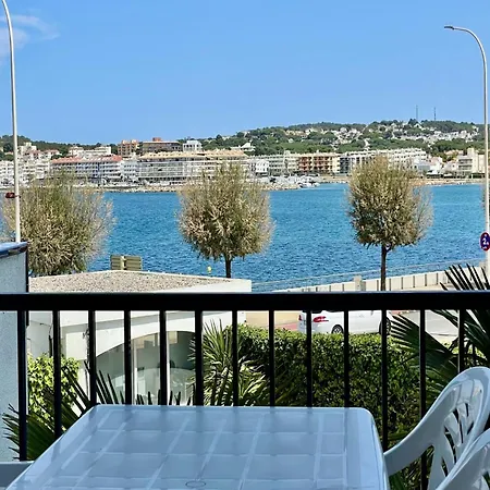 Apartment Passeig Del Mar 01 L'Escala