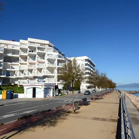 Passeig Del Mar 01 Apartment *